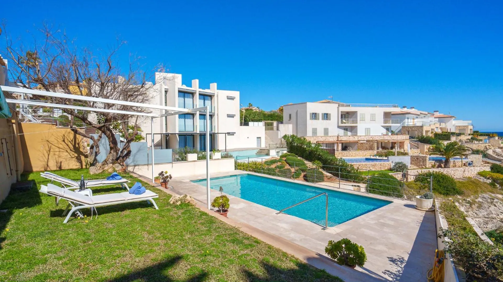 Holiday Home Magrana Over The Sea - Private Pool- By Interhome Cala Anguila スペイン
